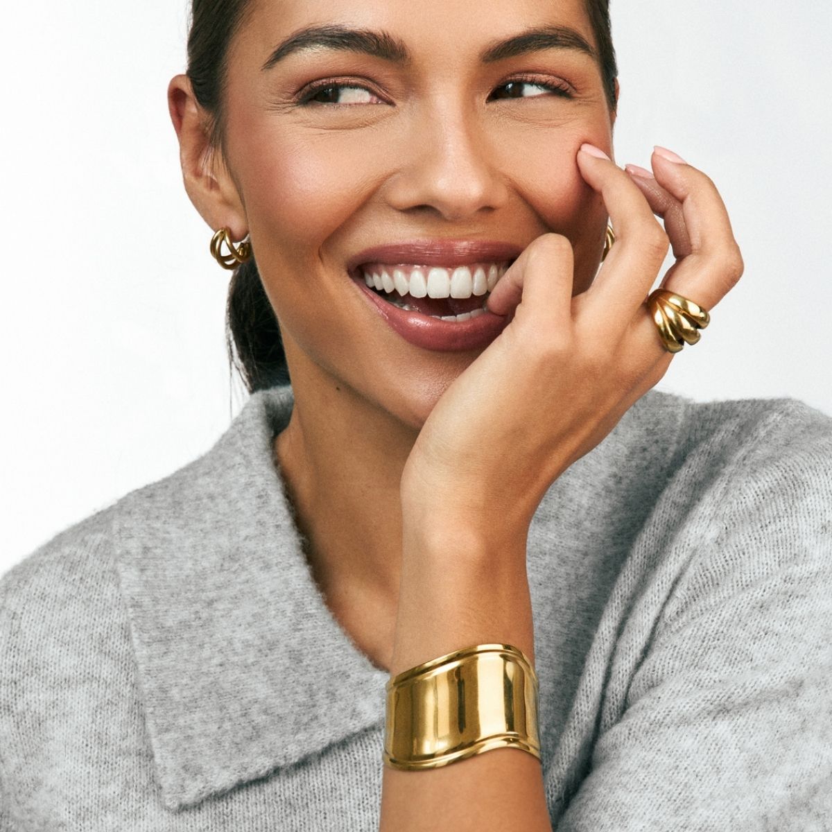 discover the perfect bracelets for every occasion, check them out >